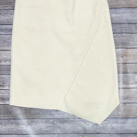 Zara Ivory Felted Pull On Elastic Waistband Asymmetrical Midi Skirt Small NWT - Picture 10 of 14